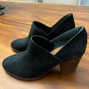 GB Gianni Bini "Drive-In" Black Suede Heeled Booties